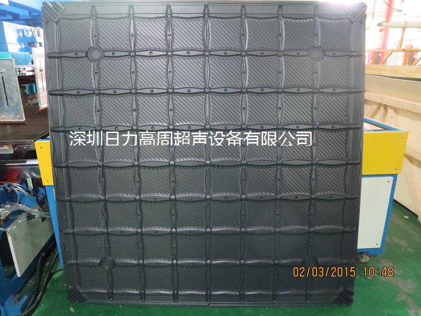 冷却塔PVC填料焊接机