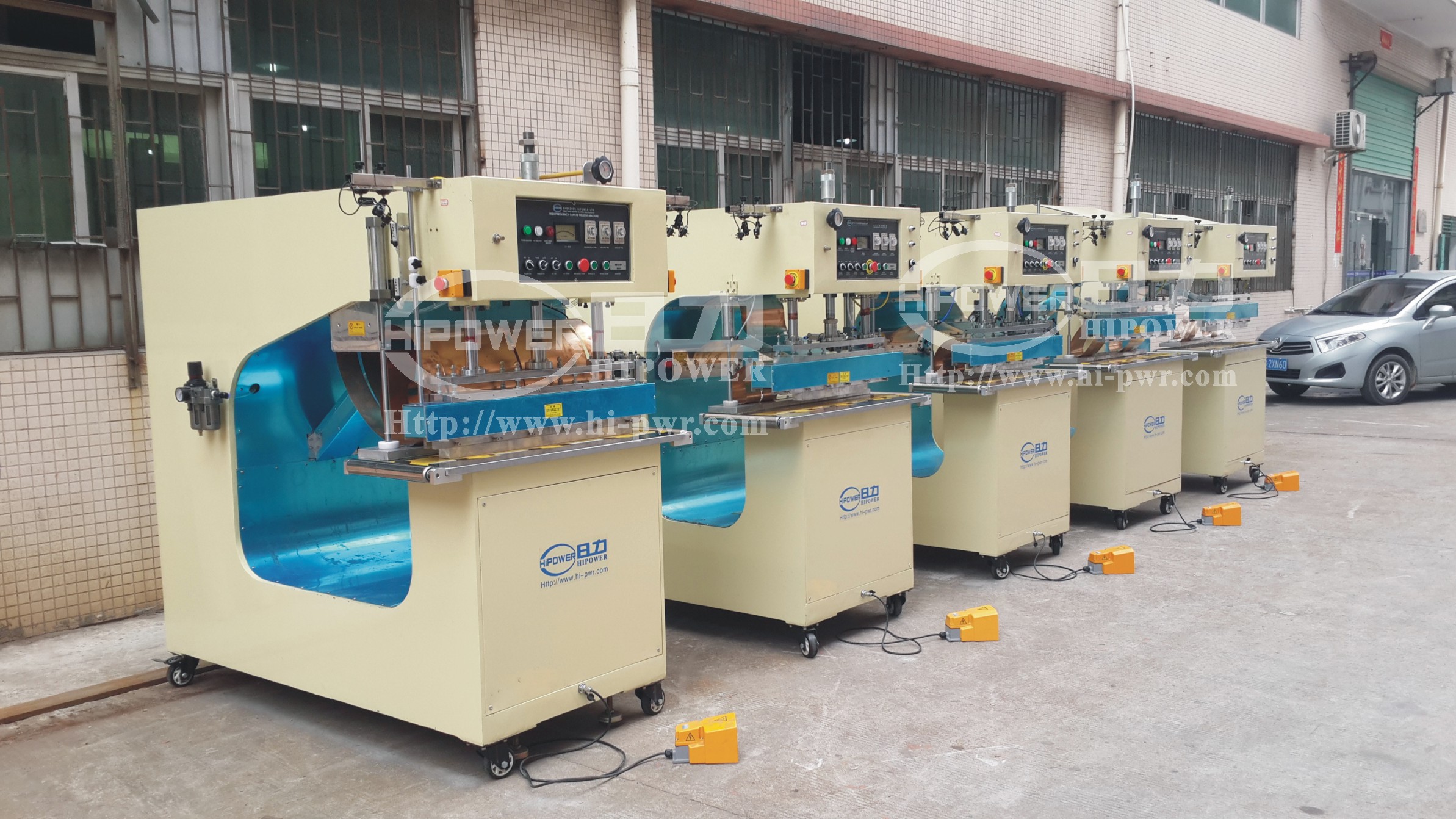   高周波膜结构焊接机